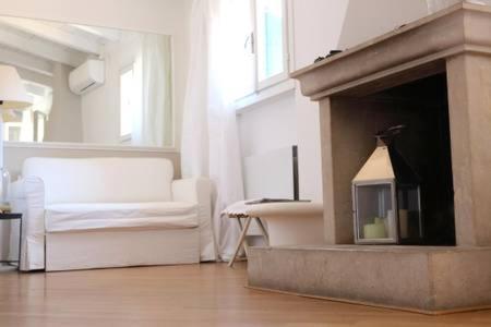 Di Punto In Bianco Home Verona Exteriér fotografie